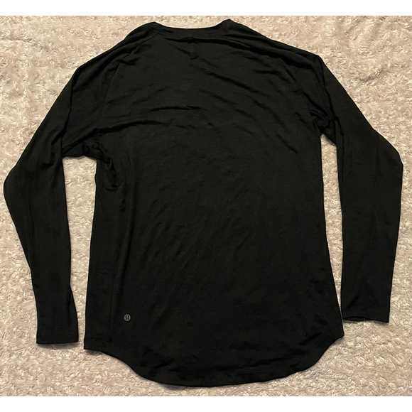Lululemon Women’s Long Sleeve Curved Hem Shirt, Approx Size Large, Black, EUC - Picture 1 of 5